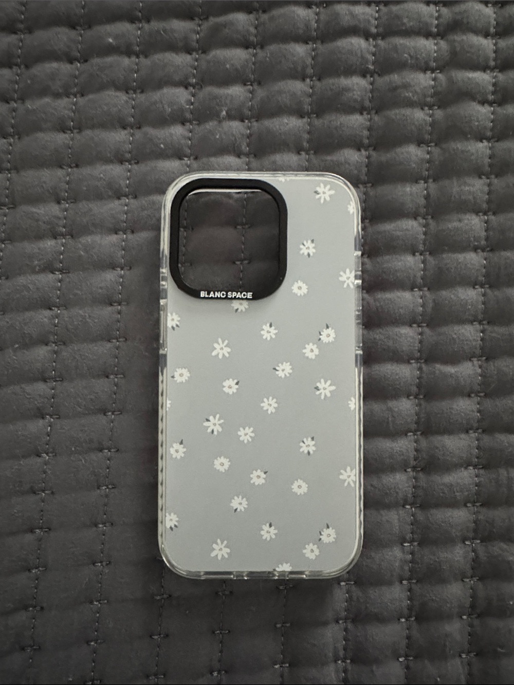 Blanc Space IPhone 15 Pro Case